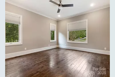 2011 Sharon Avenue, Charlotte, NC 28211 - Photo 20