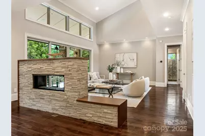 2011 Sharon Avenue, Charlotte, NC 28211 - Photo 8