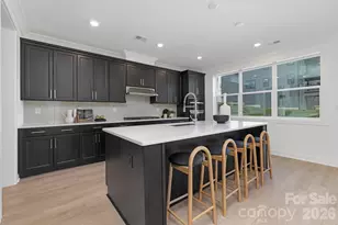 220 Windy Dell Dr, Tega Cay, SC 29708 - Photo 4