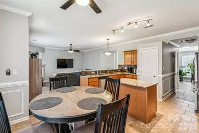 610 Grantham Lane, Charlotte, NC 28262 - Photo 14