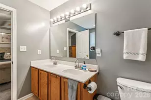 610 Grantham Ln, Charlotte, NC 28262 - Photo 24