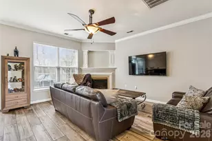 610 Grantham Ln, Charlotte, NC 28262 - Photo 20