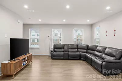 9921 Oaklawn Boulevard NW, Concord, NC 28078 - Photo 10