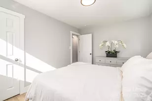 3208 Clearview Dr, Charlotte, NC 28216 - Photo 16