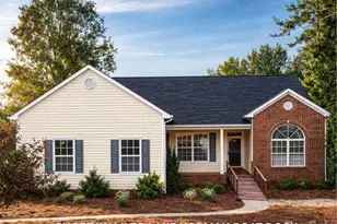 132 Grayrock Dr, Statesville, NC 28677 - Photo 1