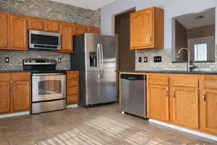 132 Grayrock Dr, Statesville, NC 28677 - Photo 6