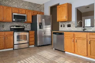 132 Grayrock Dr, Statesville, NC 28677 - Photo 6