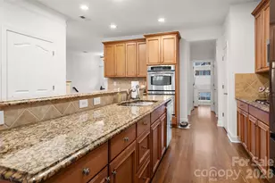 3321 Luke Crossing Dr, Charlotte, NC 28226 - Photo 12