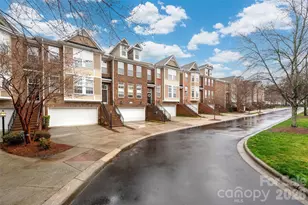 3321 Luke Crossing Dr, Charlotte, NC 28226 - Photo 2