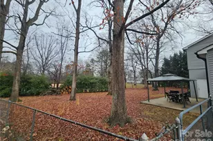 130 Cherokee Ln, Salisbury, NC 28147 - Photo 2