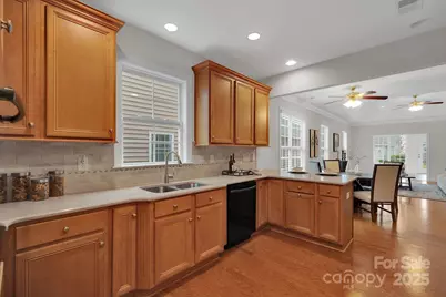 17721 Morehampton Avenue, Cornelius, NC 28031 - Photo 8