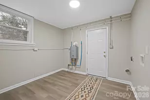 8928 Singingpine Rd, Charlotte, NC 28214 - Photo 36