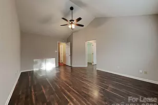 10715 Spruce Mountain Rd, Charlotte, NC 28214 - Photo 12