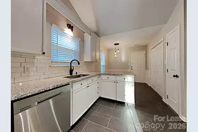 10715 Spruce Mountain Road, Charlotte, NC 28214 - Photo 6