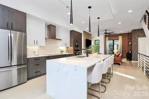 2718 N Davidson St, Charlotte, NC 28205 - Photo 12