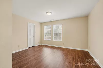 5119 Tomsie Efird Lane, Charlotte, NC 28269 - Photo 32