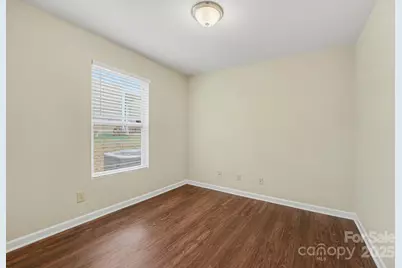 5119 Tomsie Efird Lane, Charlotte, NC 28269 - Photo 4