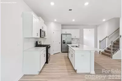 536 Dazzle Loop, Newton, NC 28658 - Photo 12