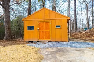 1380 Jacobs Ln, Morganton, NC 28655 - Photo 4