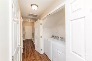 2006 Cramerton Village Dr, Cramerton, NC 28032 - Photo 16