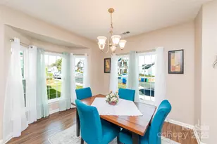 2006 Cramerton Village Dr, Cramerton, NC 28032 - Photo 10