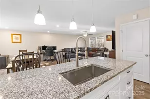 60 Oakwood Dr, Horse Shoe, NC 28792 - Photo 12