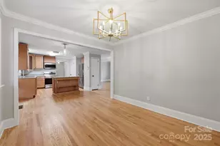 4937 Vincent Ln, Charlotte, NC 28210 - Photo 12