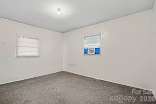 605 Kings Mountain St, Clover, SC 29710 - Photo 14