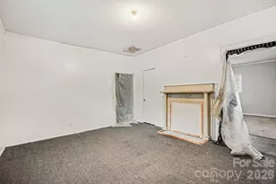 605 Kings Mountain St, Clover, SC 29710 - Photo 12