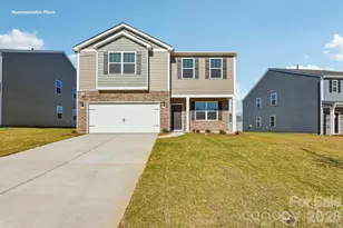 5617 Pamplona Wy, Charlotte, NC 28214 - Photo 1