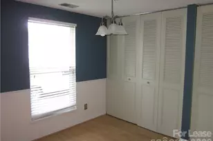 11411 Misty Valley Ct, Charlotte, NC 28226 - Photo 14