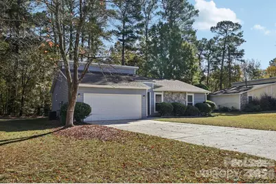 7030 Huntsmaster Drive, Charlotte, NC 28277 - Photo 2