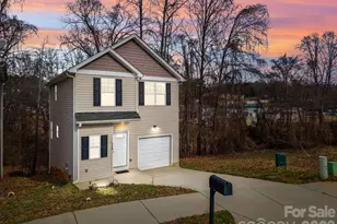 115 Lookout Point Pl, Mooresville, NC 28115 - Photo 1