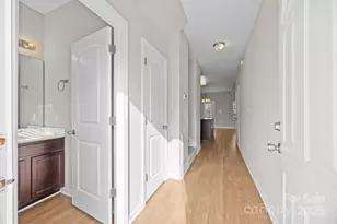 115 Lookout Point Pl, Mooresville, NC 28115 - Photo 2