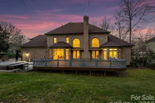 5201 Piper Glen Dr, Charlotte, NC 28277 - Photo 40