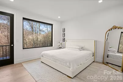 22 Chesten Mountain Drive, Asheville, NC 28803 - Photo 24