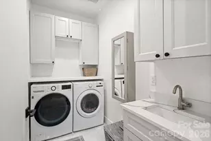 22 Chesten Mountain Dr, Asheville, NC 28803 - Photo 38