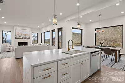 22 Chesten Mountain Drive, Asheville, NC 28803 - Photo 14