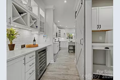 6801 Rea Croft Drive, Charlotte, NC 28226 - Photo 10