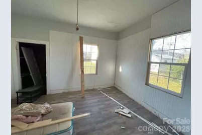 35 Center Street, Great Falls, SC 29055 - Photo 10