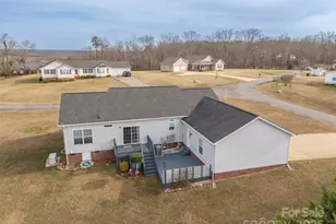 123 N Cul De Sac St, Forest City, NC 28043 - Photo 36