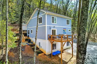 1413 Golf Course Rd, Old Fort, NC 28762 - Photo 6