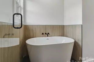 3317 Sargeant Dr, Charlotte, NC 28217 - Photo 16