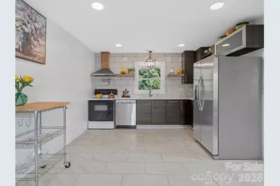 2633 Old North Sharon Amity Road, Charlotte, NC 28205 - Photo 10