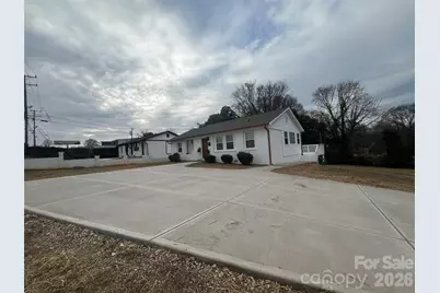 2633 Old North Sharon Amity Road, Charlotte, NC 28205 - Photo 2