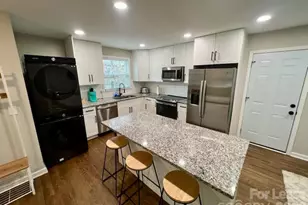 3308 Revolution Pk Dr, Charlotte, NC 28217 - Photo 6