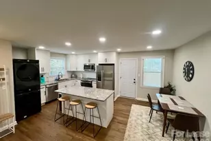 3308 Revolution Pk Dr, Charlotte, NC 28217 - Photo 4