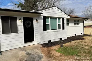 3308 Revolution Pk Dr, Charlotte, NC 28217 - Photo 2