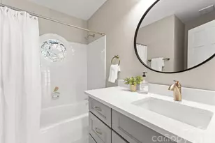 1024 Redcoat Dr, Charlotte, NC 28211 - Photo 30