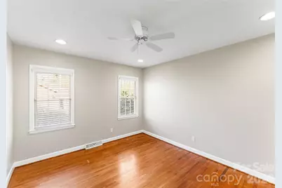 1024 Redcoat Drive, Charlotte, NC 28211 - Photo 32